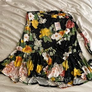Lularoe Floral Bella Wrap Skirt Sz 2X NWT